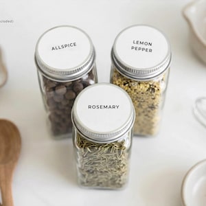 Spice Labels (Clean Design) • Minimalist Spice Tags • Personalized Spice Jar Stickers • Customizable Waterproof Labels • Herb & Seasoning 1.5" Circle