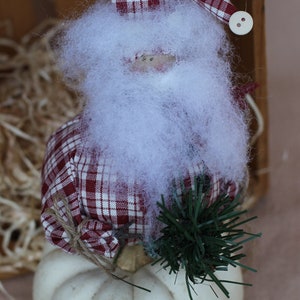 Santa Claus, Christmas Decorations, Primitive Doll, Walnut head, Christmas Ornament