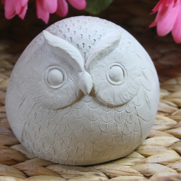 Round owl garden statue, concrete owl, cement garden owl