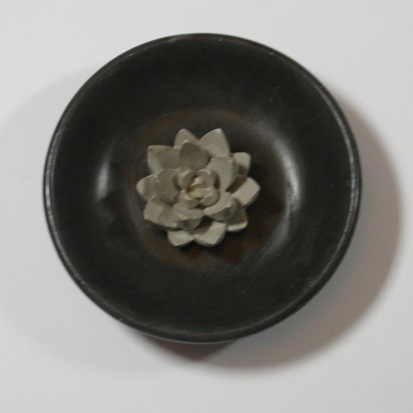 Black concrete ring dish with a gray succulent, gift for her, him, tray, jewelry, coin, home decor, trinket bowl