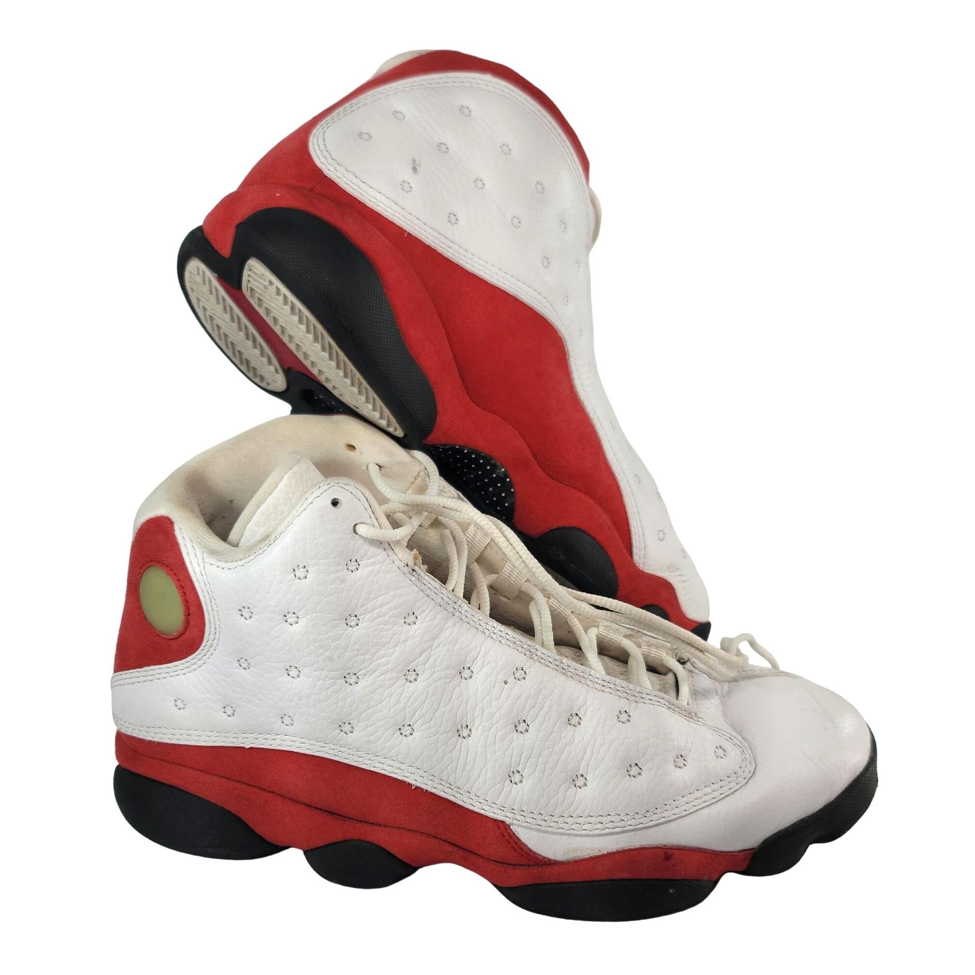 VTG Air Jordan Retro 13 VIII Cherry White Black Varsity Red 414571-101 Size 8.5 VTG Air Jordan Retro 13 VIII Cherry White Black Varsity Red  main image 4