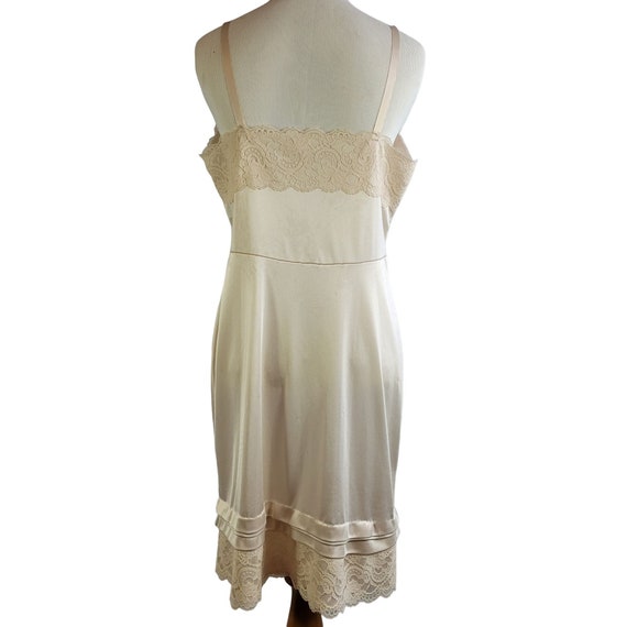 Vintage Silky Dixie Belle Cream Satin Slippery Ny… - image 3