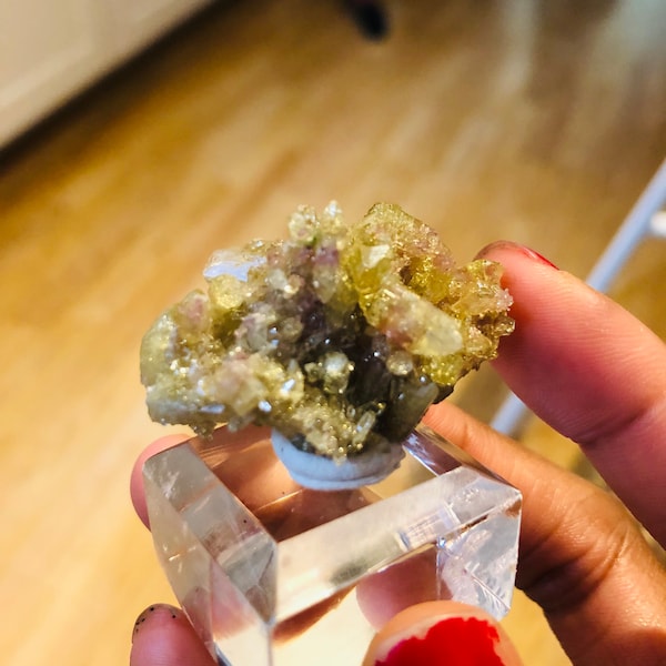 vesuvianite, varietà di manganese, miniera di Jeffrey, Quebec, Canada