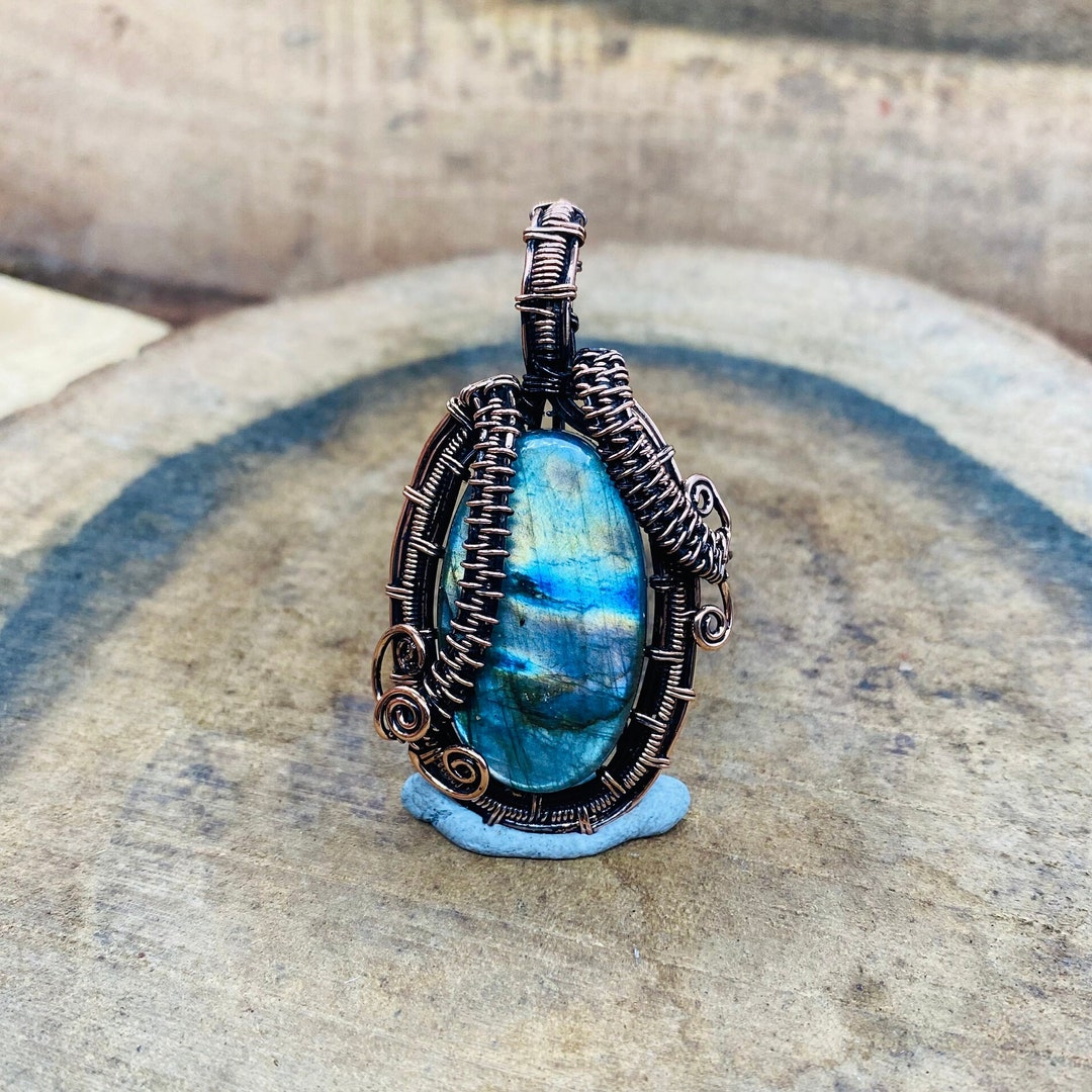 Quartz Crystal Jewelry Copper Wire Wrapped Cross Pendant With