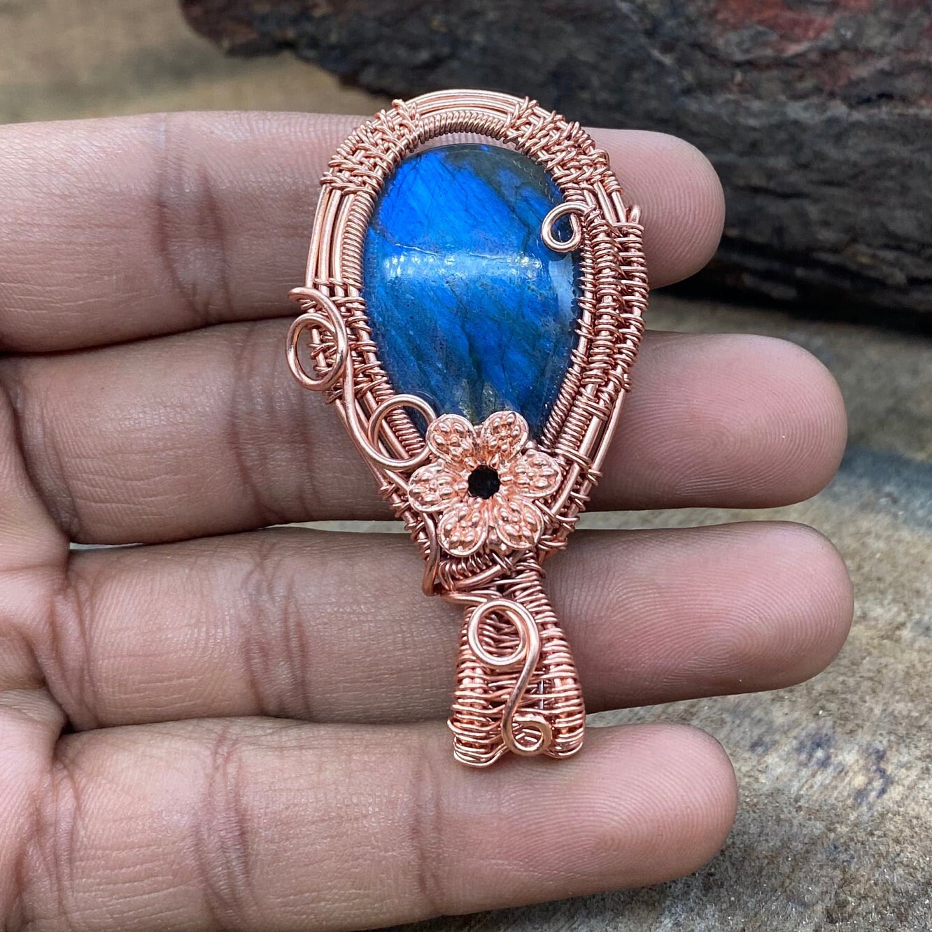 Ciondolo Fatto A Mano In Filo Di Rame Con Pietra Naturale Labradorite, 1,93 Pollici. Collana Artigianale Dall'India, Regalo Perfetto. - Foto 5