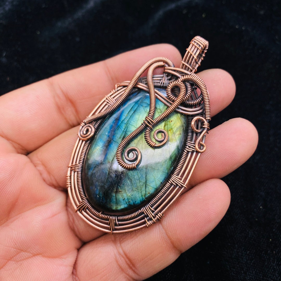 Ciondolo Fatto A Mano In Filo Di Rame Con Pietra Naturale Labradorite, 1,93 Pollici. Collana Artigianale Dall'India, Regalo Perfetto. - Foto 2