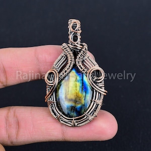 Copper Wire Wrapped Labradorite Gemstone Pendant Multi Fire Labradorite Necklace Wire of Pendant Rare Craftmanship Jewelry Gift For Mom