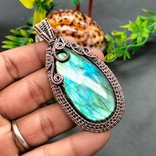 AAA Flashy Labradorite Copper Wire Warp Oxidized Pendant Handmade Wire Wrapped Jewelry Top Quality Beautiful Piece Unique shops Piece Gift for Her