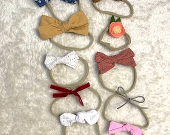 Baby Bows, Hair Bows, Newborn Bows, Gifts, Newborn Headband, Baby Girl, Hair Clip, Hair Bows, Small Bows, Little Bows