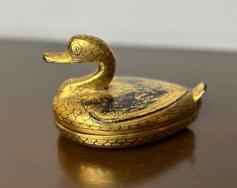 Vintage burmesische Enten-Schmuckkästchen aus Gold und schwarzem Lack, Myanmar Asia Souviner, asiatischer orientalischer Lackwaren-Figurenbehälter