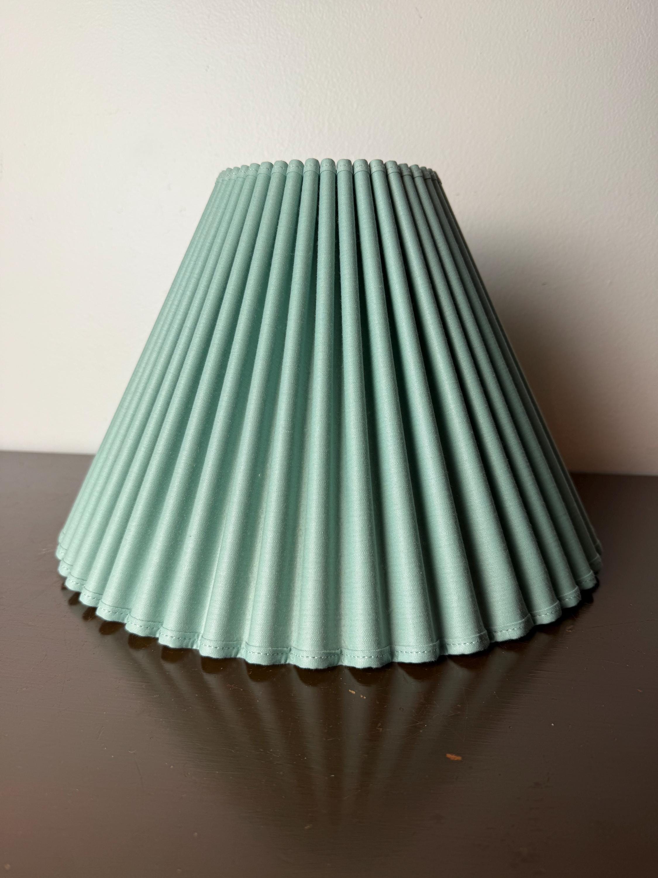 Vintage Pastel Turquoise Green Nordic Pleated 