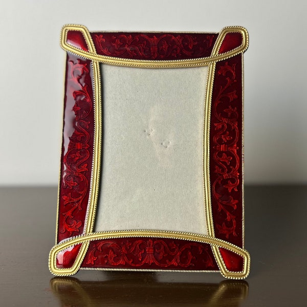 Red Enamel Scroll & Gold Metal 6x4 Photo Frame Easel Back, Baroque style Picture Tabletop Display, Ornate Ornamental Home Decor