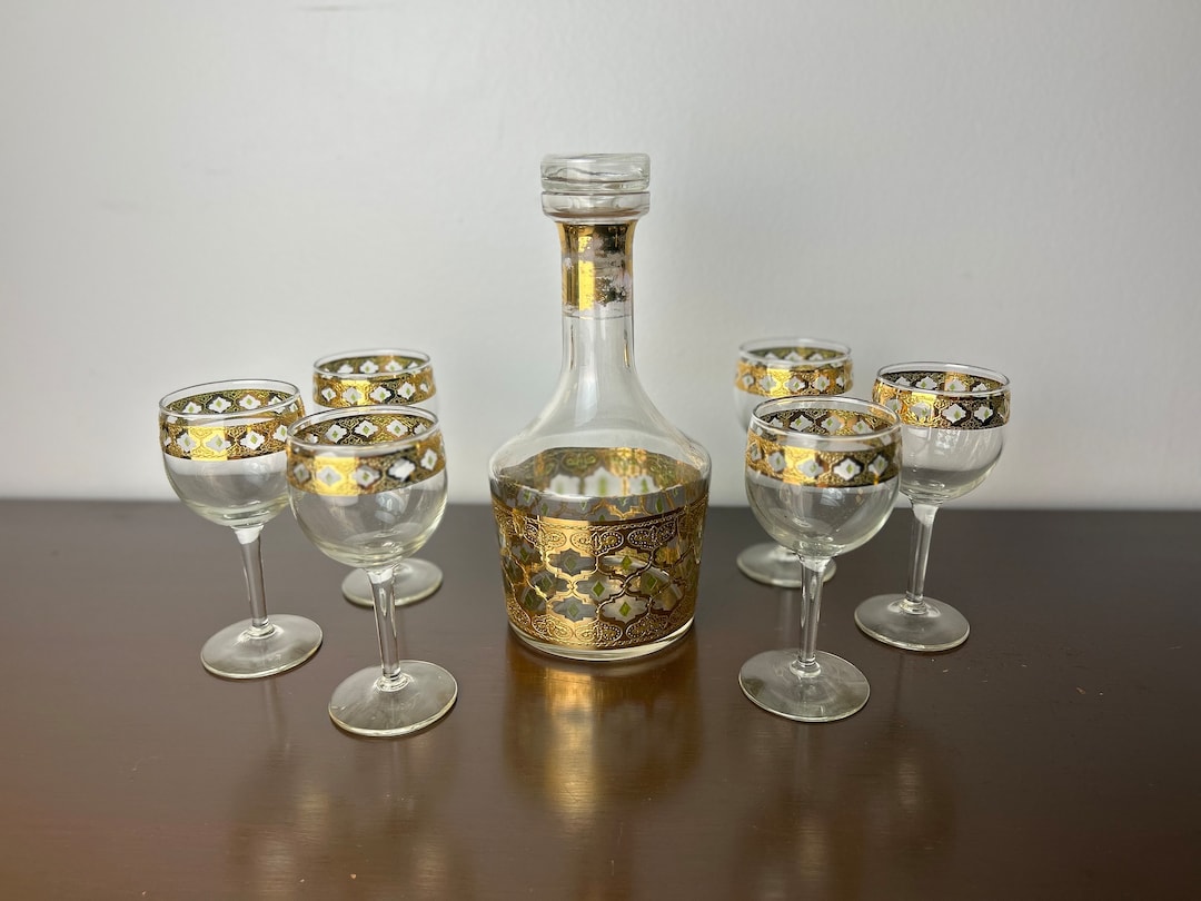 非売品deviseworks IGT cristal glass plate Amazon.com: Glass Candle Plates,Black Crystal Candle Dish
