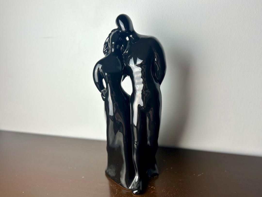 Vintage Walking Embracing Lovers Large Sculpture by Royal Haeger, Post ...