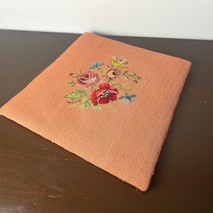 Vintage Needlepoint Seat Cushion Pink Flower Boquet, Victorian style Hand Made Floral Needlework Chair Accessory Pillow Pad