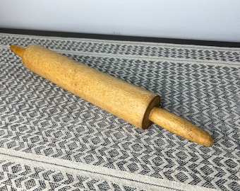 Vintage 17-Zoll-Holznudelholz, rustikales Gebäck-Backgeschirr, Teigbackutensil, Bauernhaus / Landküche
