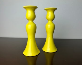 vintage années 1970 Fitz & Floyd Canary Yellow Glazed Ceramic Candlestick Holders Set, pièce maîtresse de table colorée, salle à manger/maison des années 70