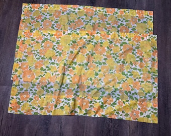 Vintage 70’s Floral Orange Yellow Daisy Valance Set, 1970’s Flower Power Kitchen/Bathroom Curtain