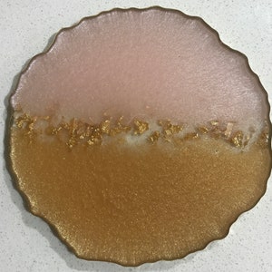 Two Resin Coaster, Resin Art, Ring Dish, Bridal Shower,Favours, Gift for Wife, Gift for Mom, Birthday Present