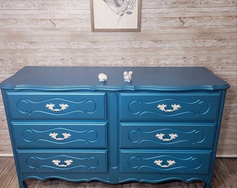 Sold! Do not purchase! French Provincial Hand Painted Blue 6 Drawer Bedroom Dresser