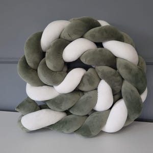 Handmade Braided Knot Pillow: Modern Velvet Decorative Cushion (240 cm)