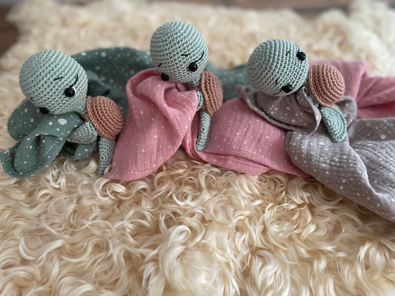 Schnuffeltuch,Schmusetuch,Kuscheltier schildkröte, Babygeschenk,Geburtsgeschenk,schildkröte Amigurumi,Muslin afbeelding 8