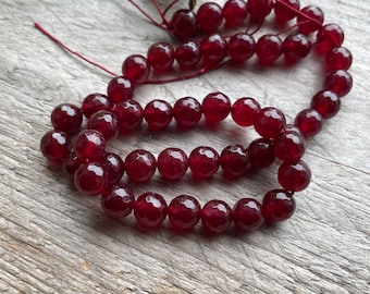 Ruby red chalcedonay faceted 8mm beads