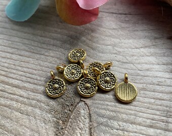 Antique gold small pendants