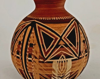 Vintage Indigenous Style Pottery Vase, Australian Made, Signed Garrett, Collector Item, Housewarming Gift, Gift for Him, Present for Friend.