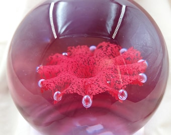 Beautiful Vintage Glass Paperweight, Dark Pink Lace with Bubbles at Each Point, Great Christmas Gift,  Housewarming Gift,  Or Collector