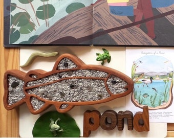 Plateau de bricolage en bois de cerisier poisson triage école-maison leçon de printemps faire semblant de jouer camp forestier de printemps Montessori étang du lac à truites d'été