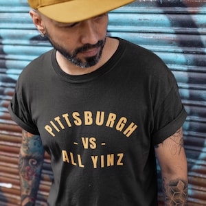 Pittsburgh vs All Yinz avec lettrage doré - T-shirt unisexe, 412, PGH, Steel City, Pittsburgher