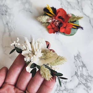 Hair barrette, dried flower hair clip, color of your choice. For ceremony or just for pleasure