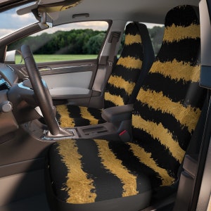 Puede incluir: Fundas para asientos de coche a rayas negras y doradas. Las fundas están hechas de una tela suave y cómoda y son fáciles de instalar.