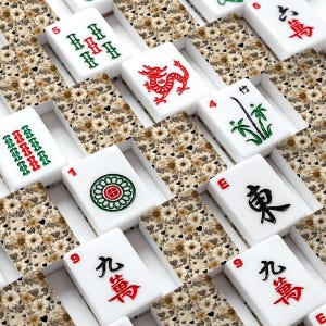Floral American Mahjong Tile Set, Daisy & Heart Mahjong Tiles, Custom American Mahjong Game Set, Elegant Mahjong Gift, Decorative Mahjong image 3