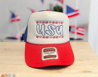 USA Flower Embroidered Trucker Hat – Patriotic Otto Foam Hat – Red White Blue Retro Hat – 4th of July Hat – USA Snapback Cap –Floral USA Hat