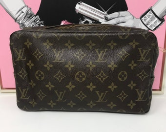 LOUIS VUITTON Monogram Saint Cloud MM Shoulder Bag Vintage M51243 LV Auth  gt1220 Cloth ref.375434 - Joli Closet