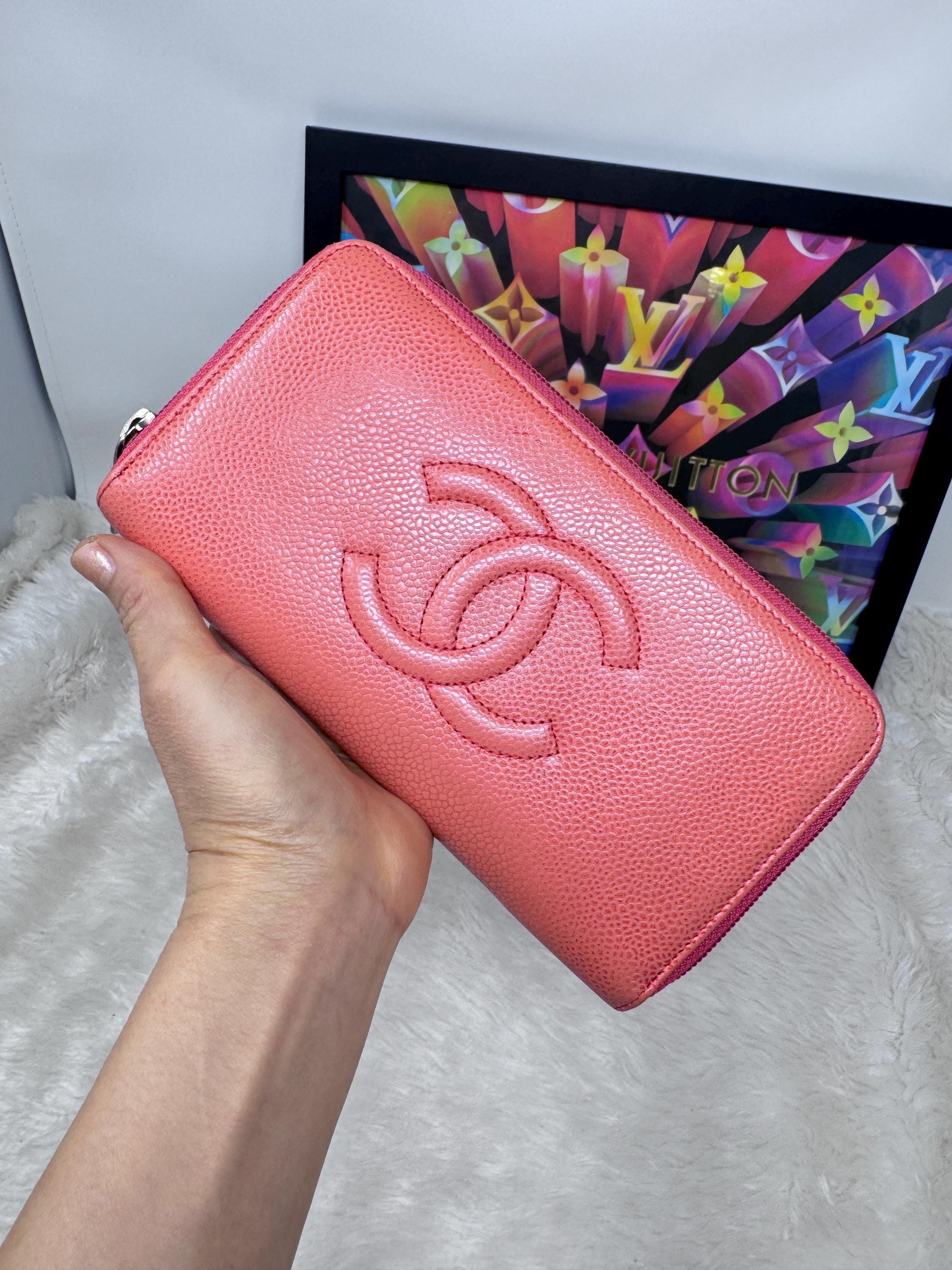 CHANEL vintage wallet 90’s Vintage CHANEL Black Leather Wallet With Large CC Stitch