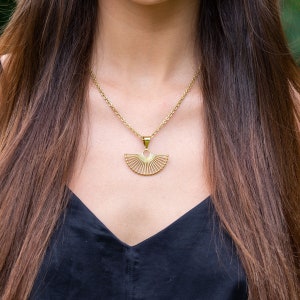 Tanvi Collection Necklace - Gold Semicircle Fan