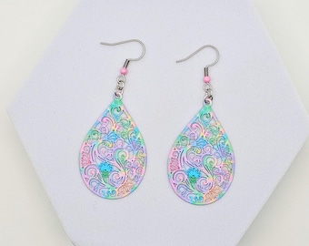 Pendientes de lágrima con efecto tie-dye