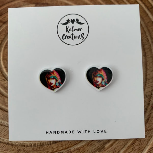 Mini Taylor Hearts - Stud Earrings