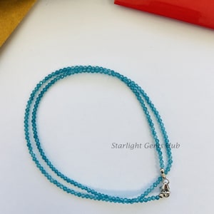 Collier en apatite, ras de cou minimaliste en perles avec fermoir mousqueton en 925