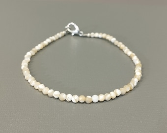 Pulsera de cuentas de nácar, piedra facetada de 3 mm