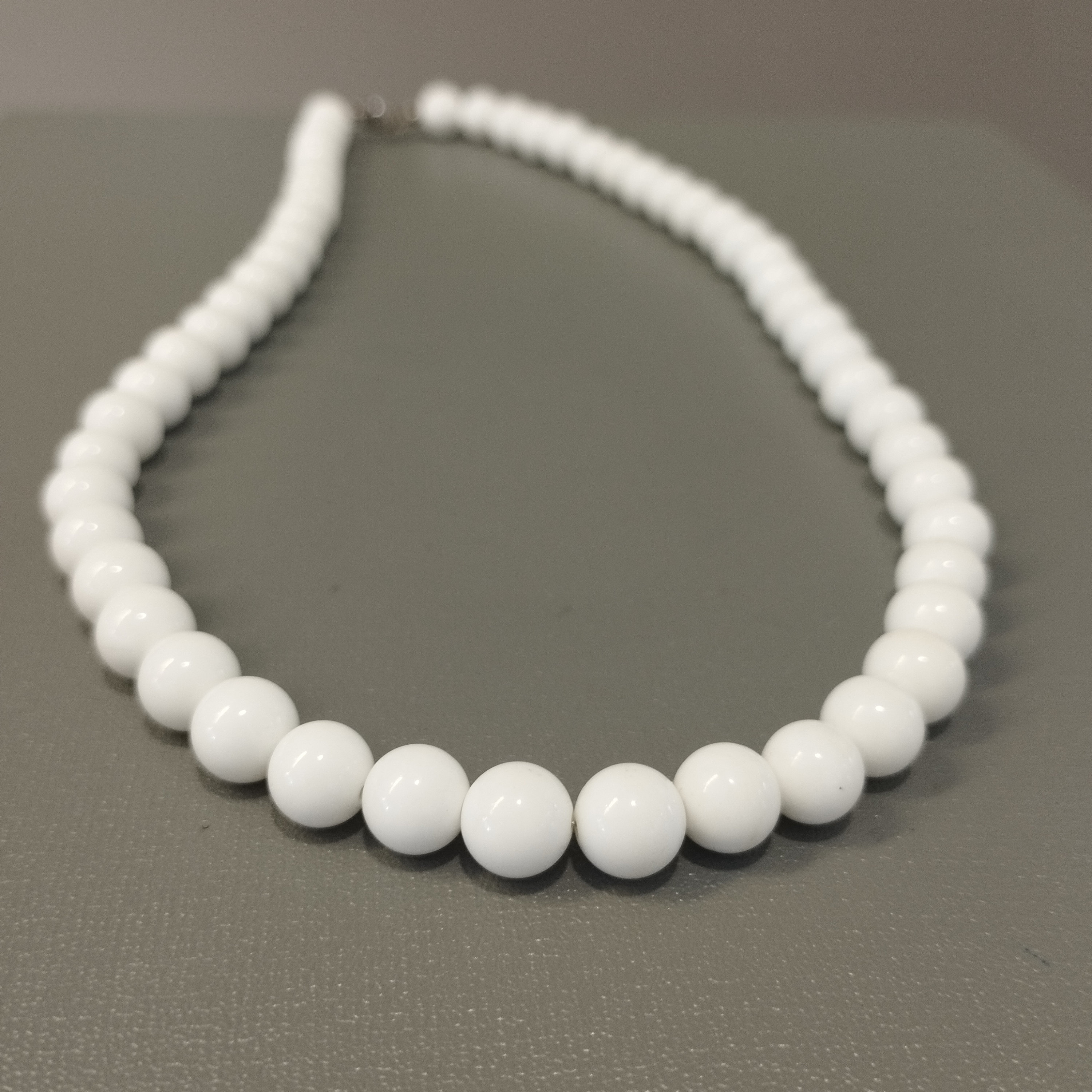 COOLSTEELANDBEYOND Collana Lunga Boho In Corallo E Perle Sintetiche - 90cm, Dichiarazione Di Stile - 5
