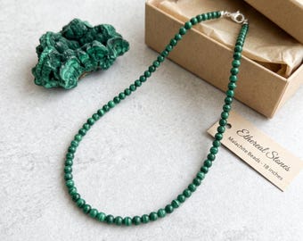 Collana di perline di malachite verde autentica - Gioielli con gemme di malachite lisce e rotonde da 4 mm - Gioielli minimalisti - Malachite naturale - Regali a sorpresa