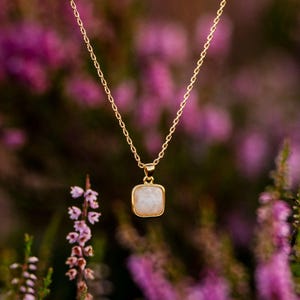 Goldene Mondstein Kette 18 Karat vergoldet | Mondstein Halskette | Goldene Edelstein-Kette | Spirituelles Geschenk | Goldene Heilsteinkette