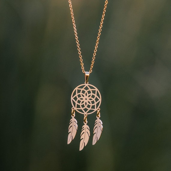 Dream catcher necklace deals