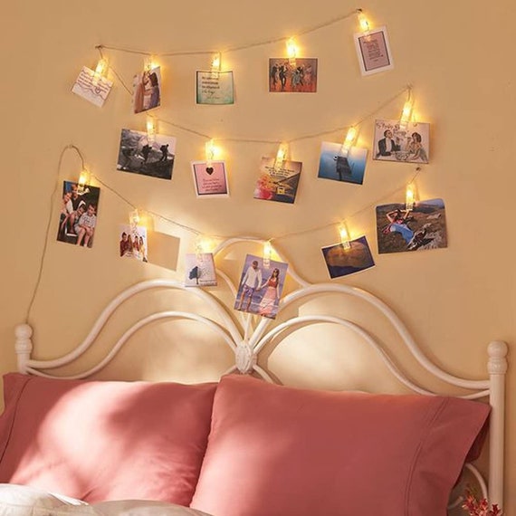 10 Ft 20 LED Photo Clips String Lights Battery Operated Fairy String Lights  With Clips for Hanging Pictures, Cards, Artwork 