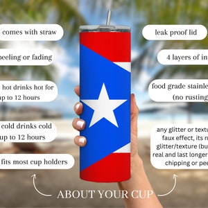 Peut inclure: Un gobelet isotherme en acier inoxydable avec un motif rouge, blanc et bleu ressemblant au drapeau portoricain. Il est dot&eacute; d'un couvercle anti-fuite, d'une paille et est isol&eacute; pour garder les boissons chaudes ou froides jusqu'&agrave; 12 heures.  "ABOUT YOUR CUP" est &eacute;crit en bas de l'image.