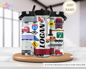 Botella de agua con forma de camión de 18 ruedas para niños, ideal para un niño que ama los camiones, taza personalizada para camión semirremolque, regalo para su nieto.